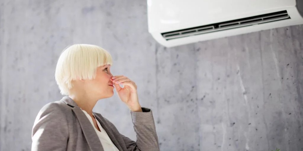 ۷ علت بوی بد کولر گازی و راه حل رفع آن